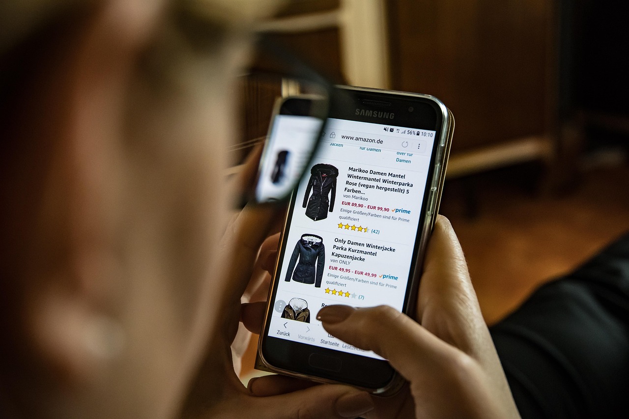 upselling cross-selling WooCommerce mobile shopping